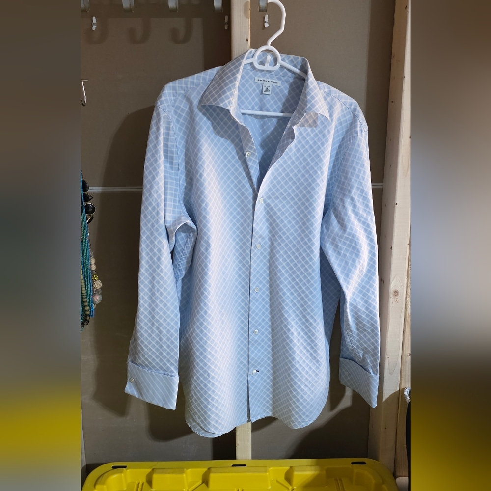 Banana Republic Sky Blue Patterned Dress Shirt Medium 15.5 Neck